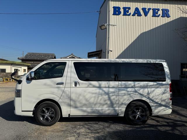 Toyota HIACE VAN 2025