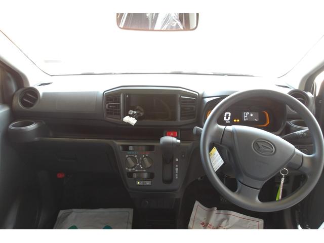 Daihatsu MIRA E:S 2024