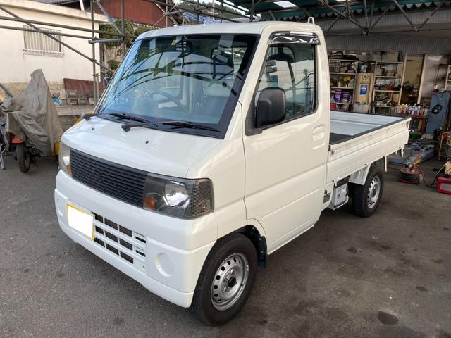 Mitsubishi MINICAB TRUCK 2005