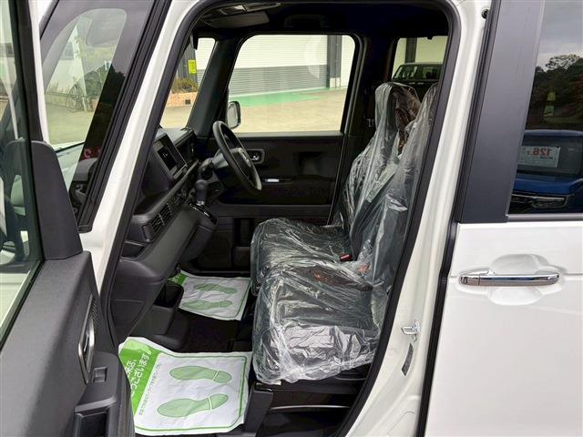 Honda N-BOX CUSTOM 2025