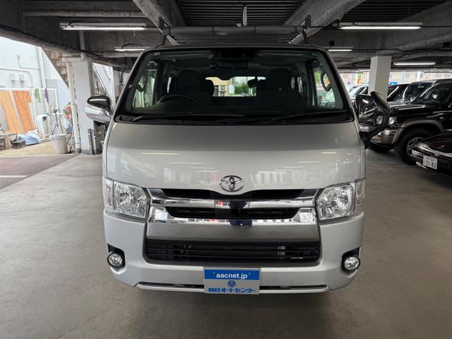 Toyota HIACE VAN 2018