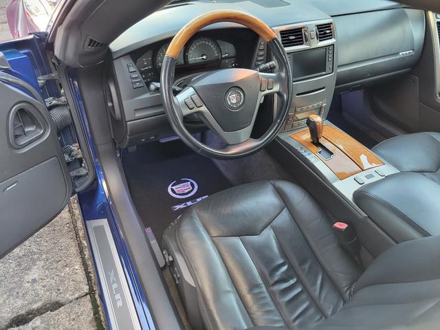 Cadillac CADILLAC XLR 2005