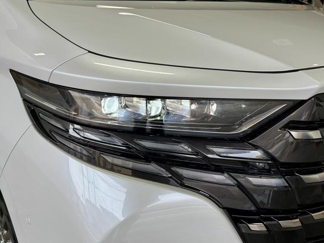 Toyota ALPHARD 2025