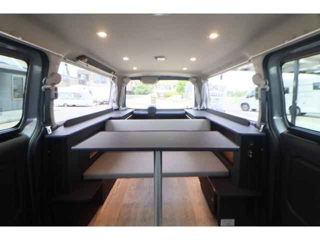 Nissan CARAVAN 2025