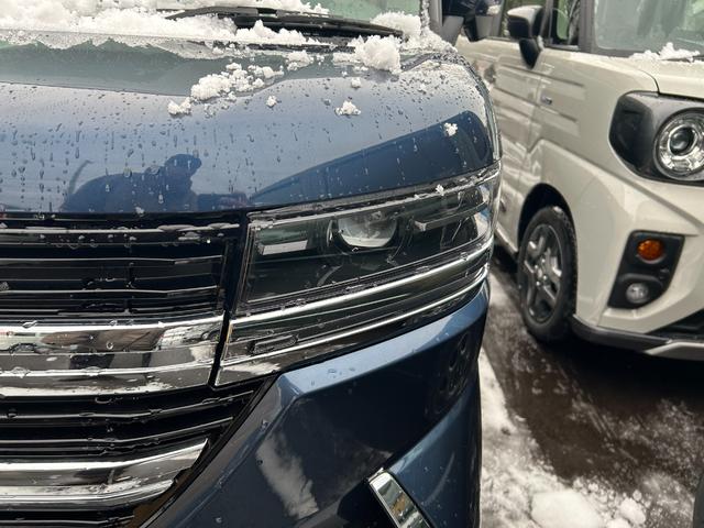 Suzuki SPACIA CUSTOM 2025