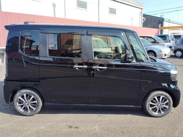 Honda N-BOX CUSTOM 2025