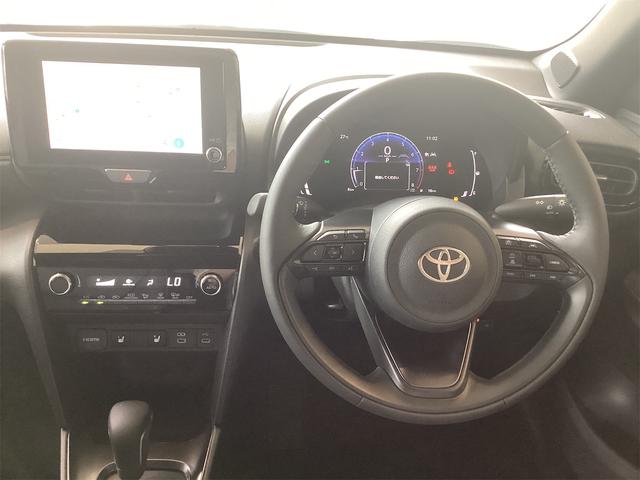 Toyota YARIS CROSS 2025