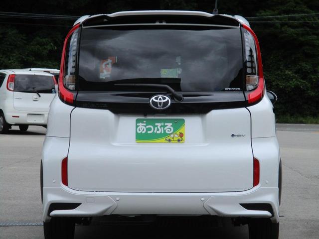 Toyota SIENTA 2025