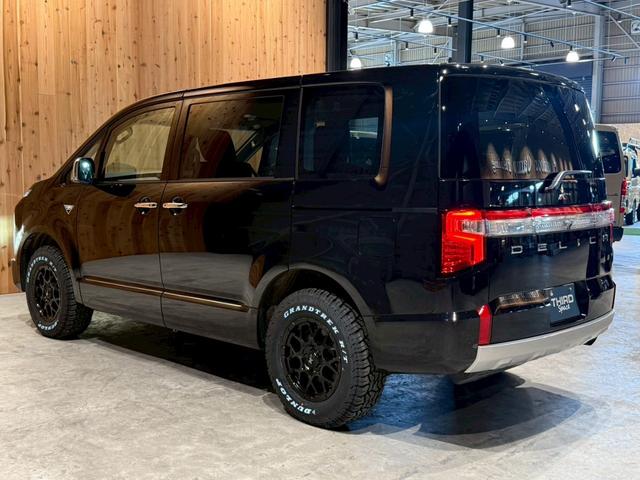 Mitsubishi DELICA D:5 2024