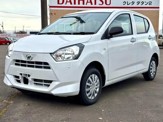 Daihatsu MIRA E:S 2025