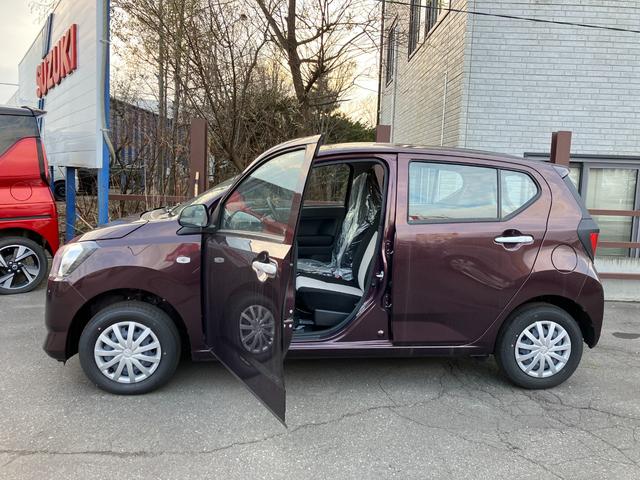 Daihatsu MIRA E:S 2025