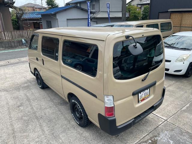 Nissan CARAVAN 2010