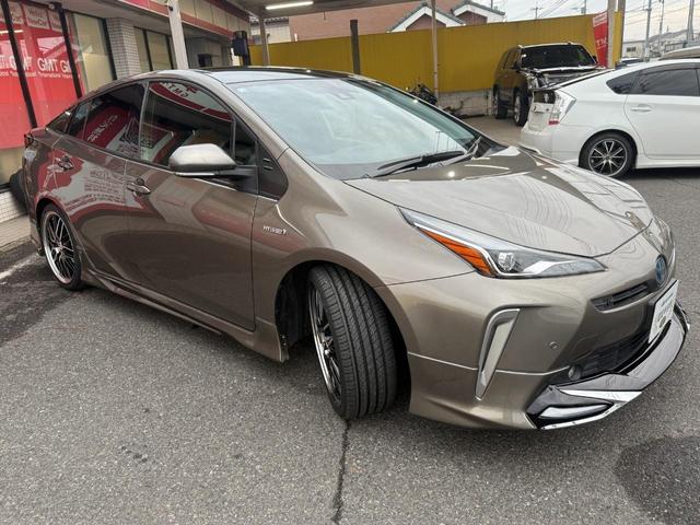 Toyota PRIUS 2020