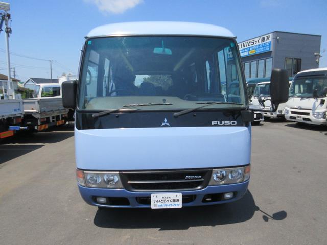 Mitsubishi Fuso ROSA 2015