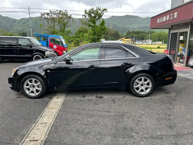 Cadillac CADILLAC CTS 2009