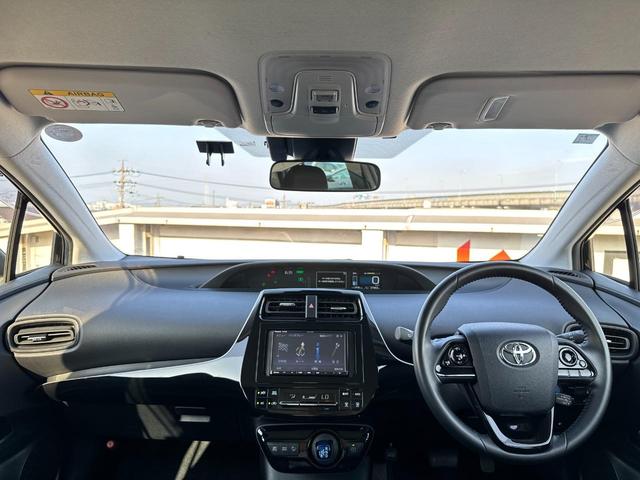 Toyota PRIUS 2020