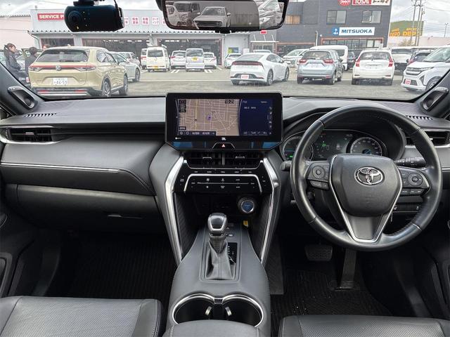 Toyota HARRIER HYBRID 2021