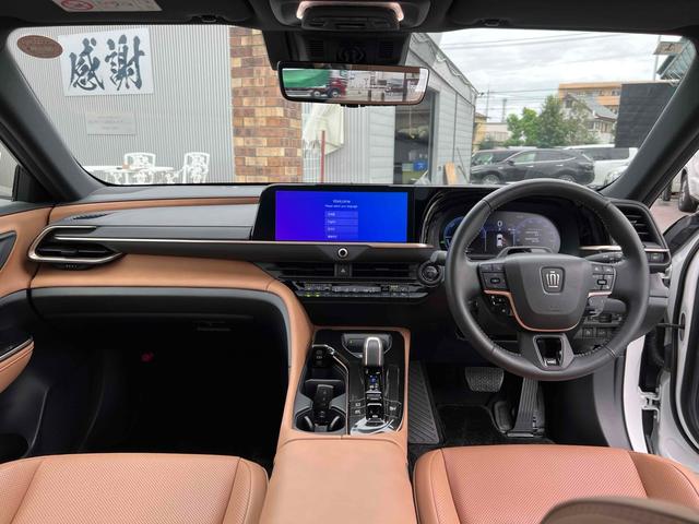 Toyota CROWN SPORT 2024