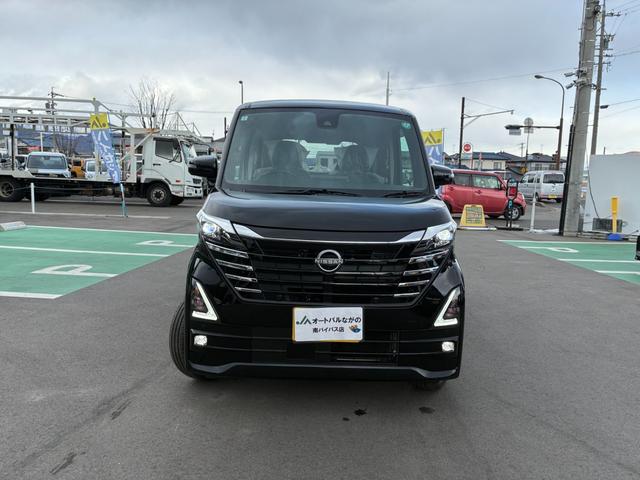 Nissan ROOX 2024