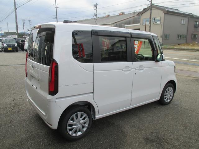 Honda N-BOX 2024