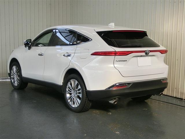 Toyota HARRIER 2023