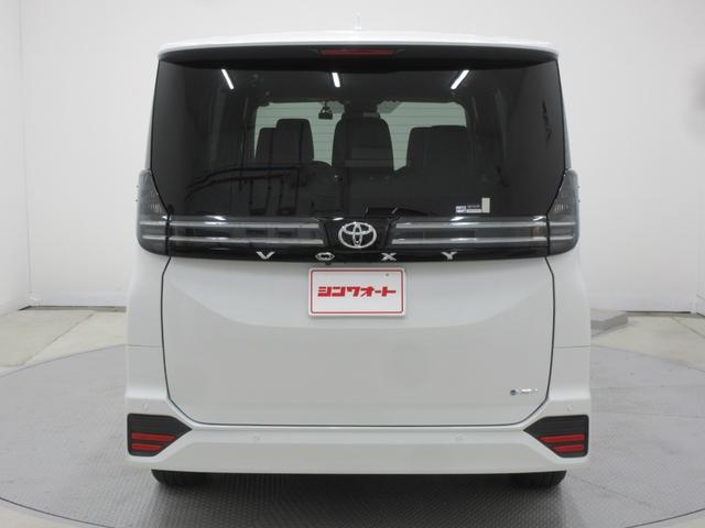 Toyota VOXY 2025