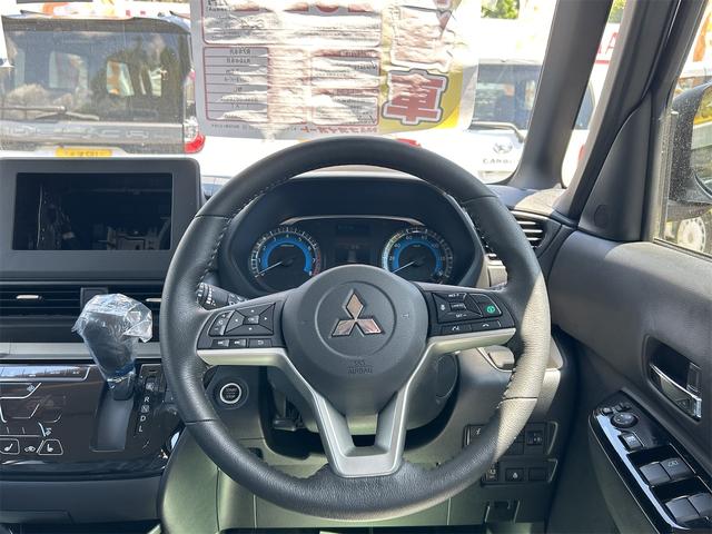 Mitsubishi DELICA MINI 2025