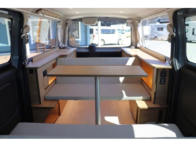 Nissan CARAVAN 2025