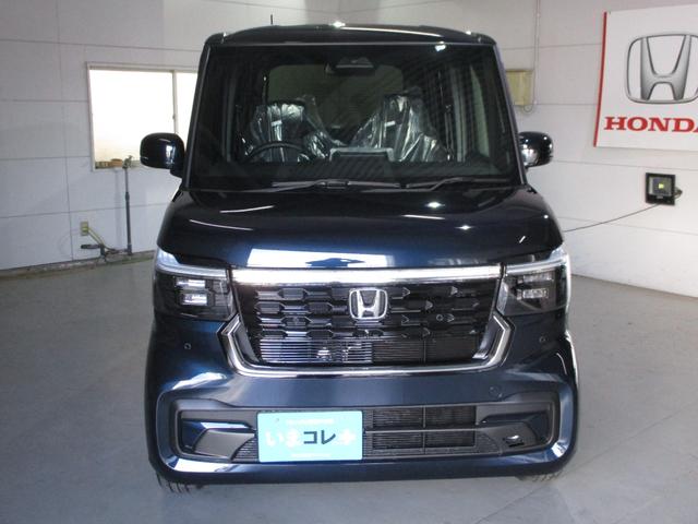 Honda N-BOX CUSTOM 2025