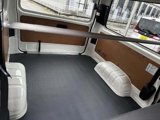 Toyota HIACE VAN 2026