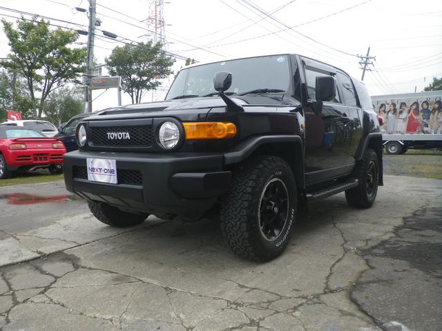 Toyota FJ CRUISER 2012