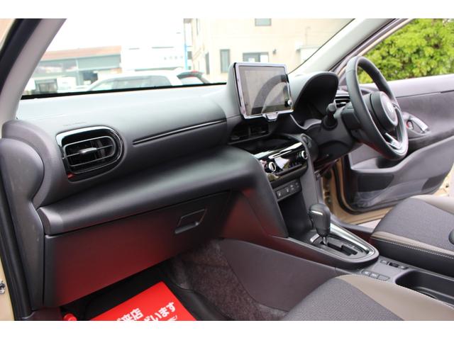 Toyota YARIS CROSS 2024