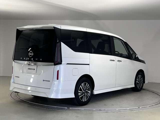 Nissan SERENA 2024