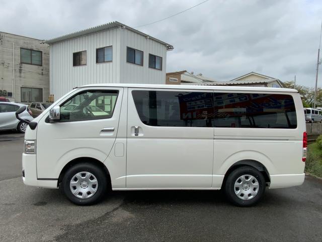 Toyota HIACE VAN 2025