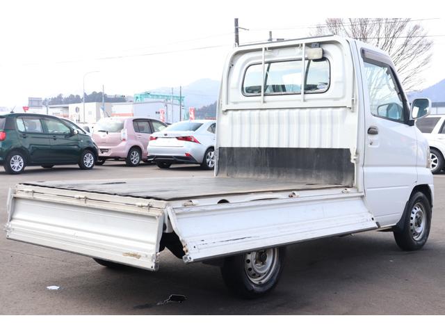 Nissan CLIPPER TRUCK 2004