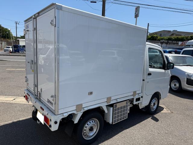 Mitsubishi MINICAB TRUCK 2024