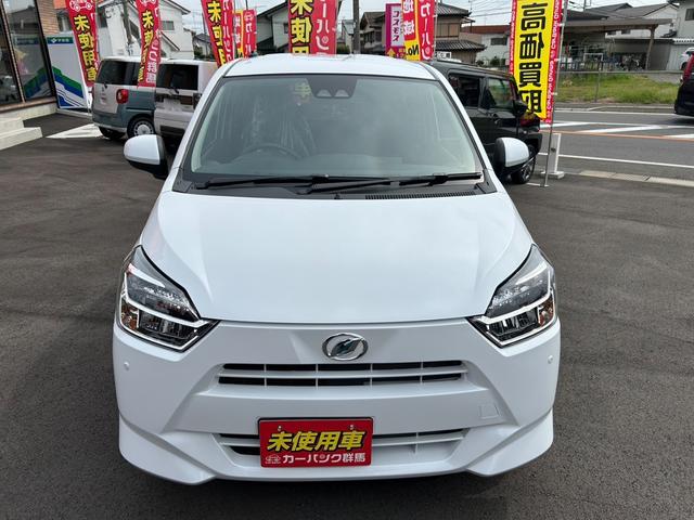 Daihatsu MIRA E:S 2025