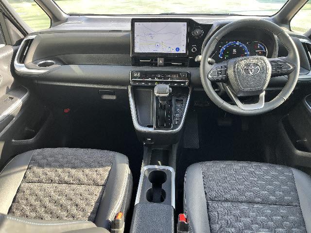 Toyota VOXY 2025