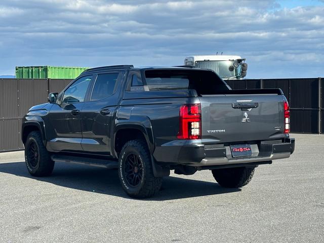 Mitsubishi TRITON 2024