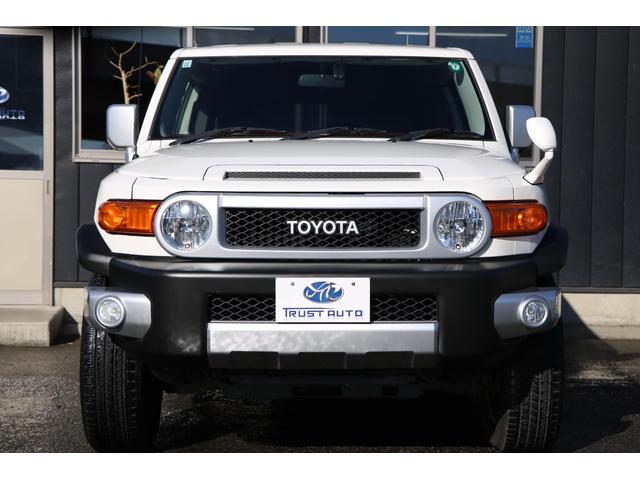 Toyota FJ CRUISER 2017