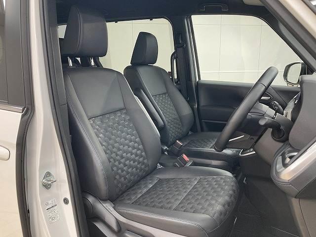 Toyota VOXY 2025