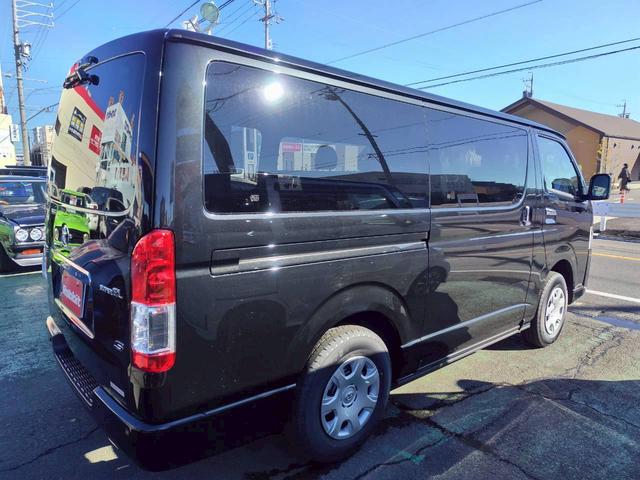 Toyota HIACE VAN 2025