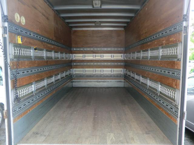 Mitsubishi Fuso CANTER 2010