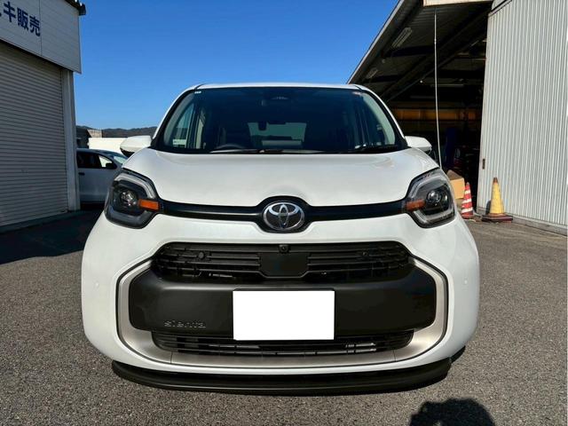 Toyota SIENTA 2025
