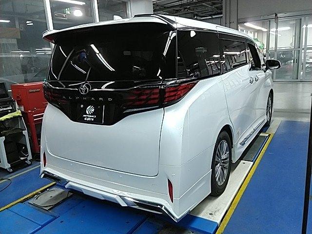 Toyota ALPHARD 2025