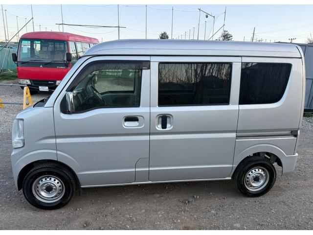 Nissan NV100 Clipper Van 2016