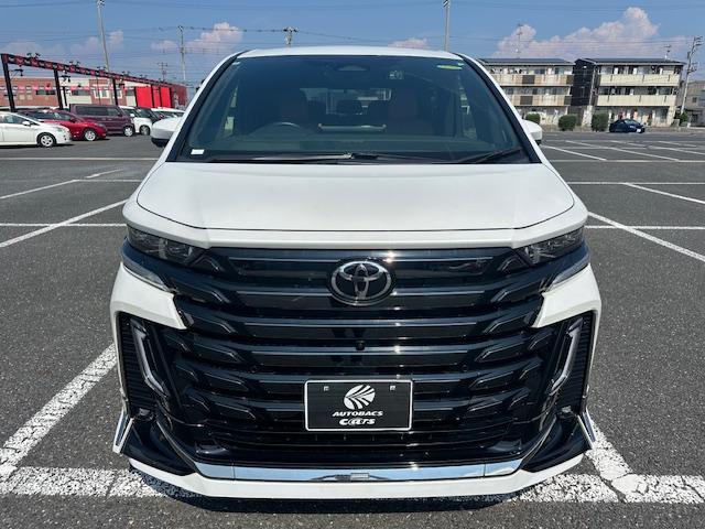 Toyota VELLFIRE 2024
