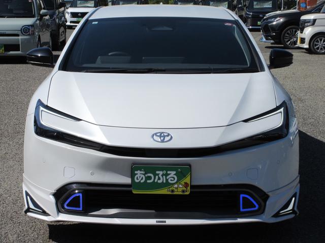 Toyota PRIUS 2023
