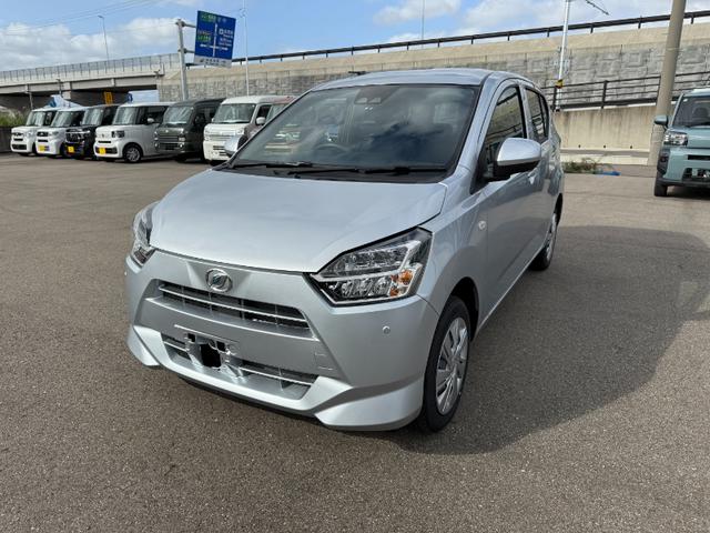 Daihatsu MIRA E:S 2025
