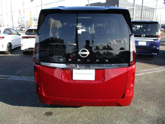 Nissan SERENA 2025
